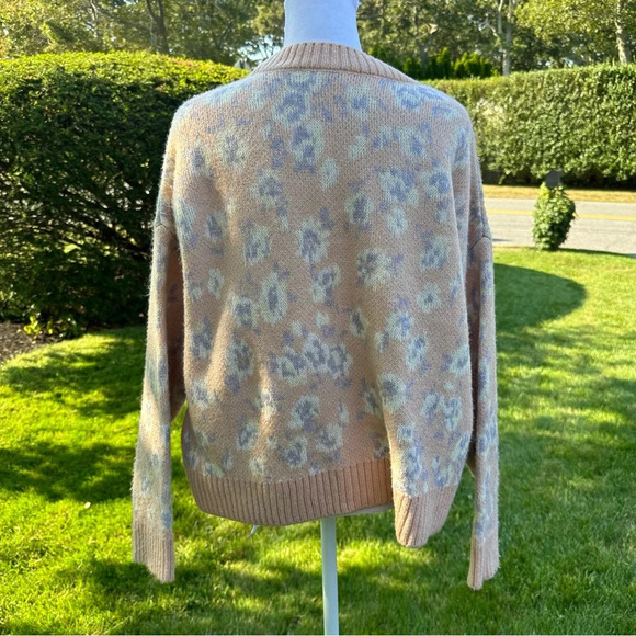 Mango Knit Cropped Floral Sweater Small - Picture 7 of 9